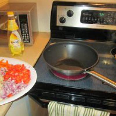 Fran's Cuisine - Cabbage Sautee Cooking Class